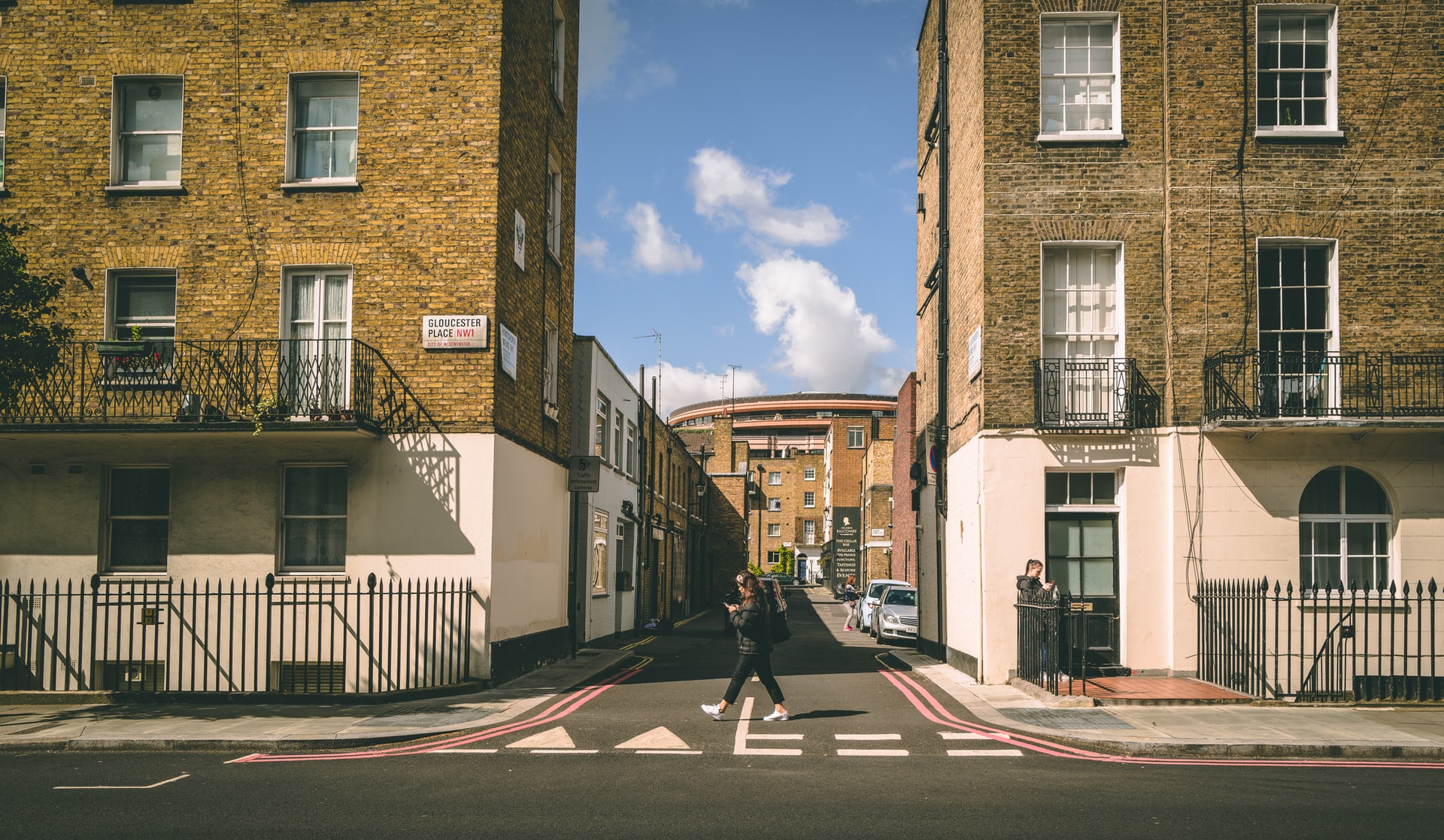 What are the pros of shared ownership?